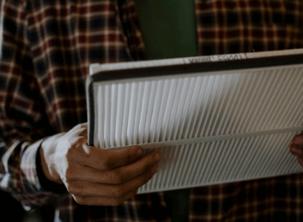 What does the arrow on an air filter mean?